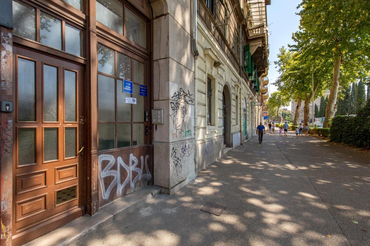 Apartments Bristol 2 Rijeka Ngoại thất bức ảnh