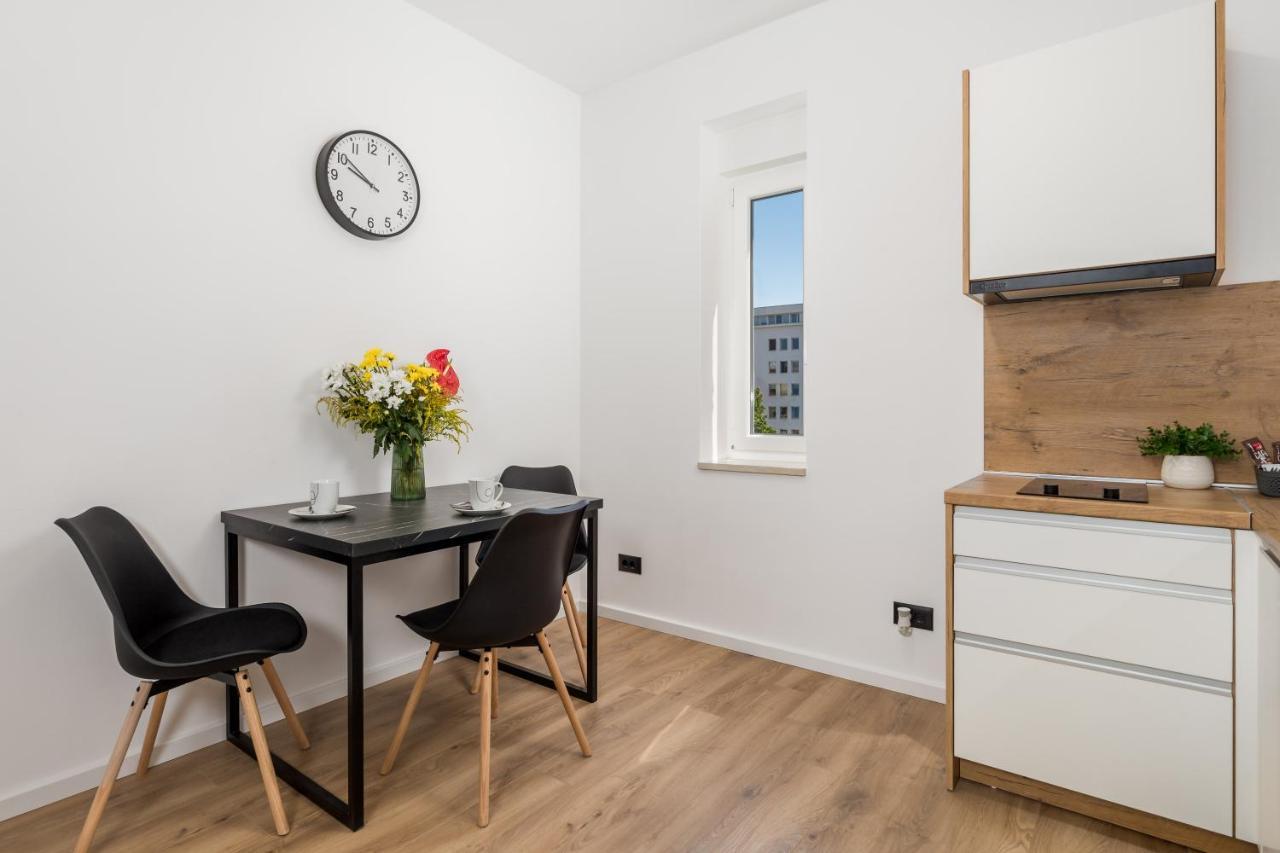 Apartments Bristol 2 Rijeka Ngoại thất bức ảnh