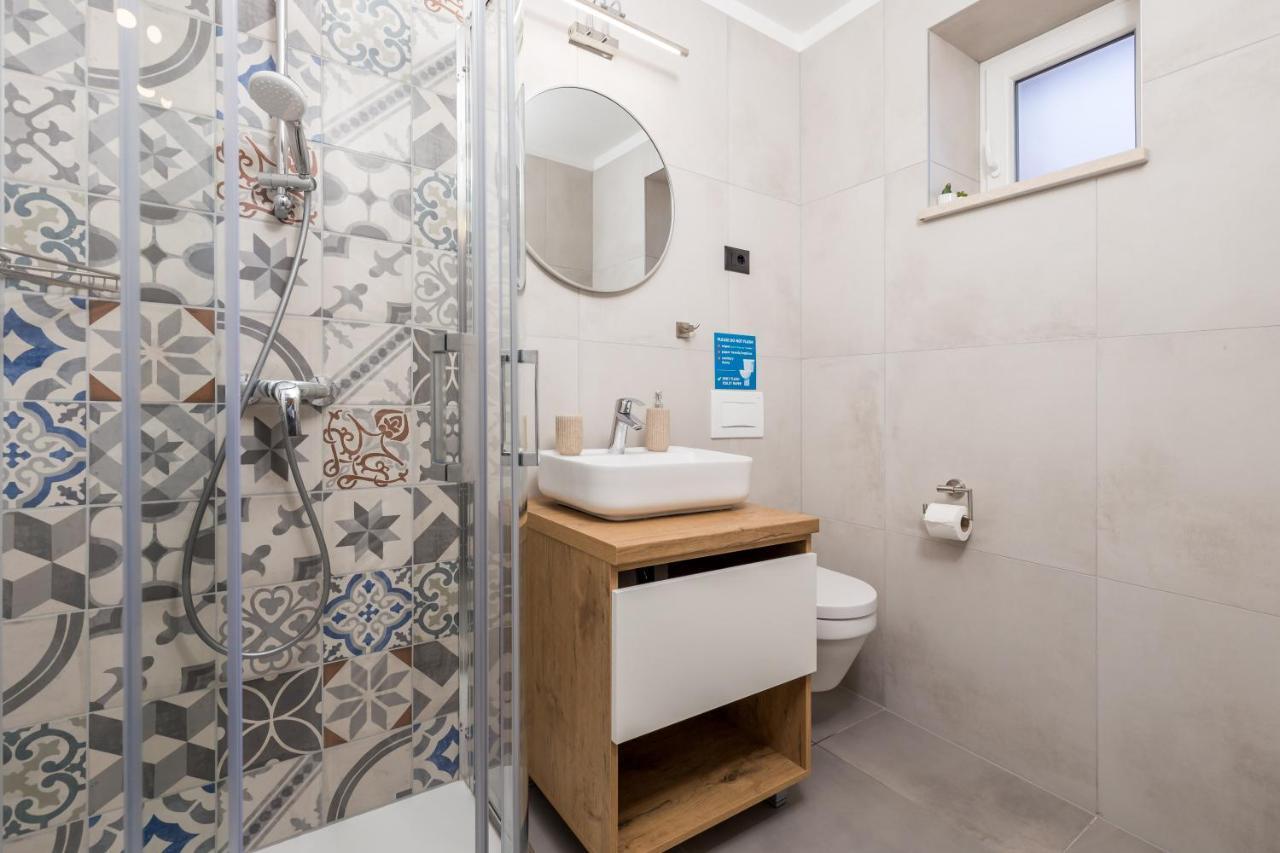 Apartments Bristol 2 Rijeka Ngoại thất bức ảnh
